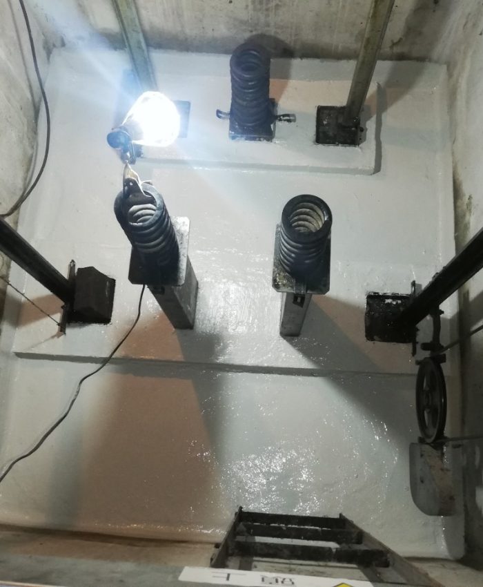 神戸市中央区RC造マンションEVピット止水工事